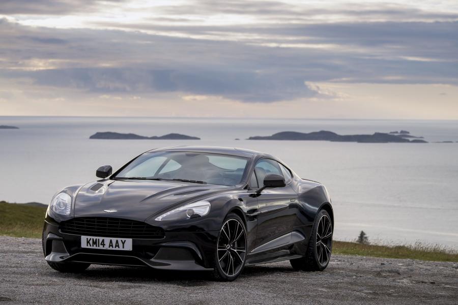  Aston Martin Vanquish Carbon Black 2014 года  (фото 30 из 30)